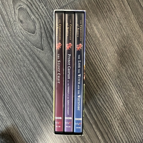 The Chronicles of Narnia DVD Set - Picture 2 of 3